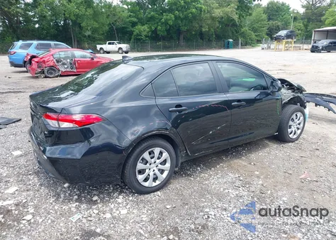 2021 Toyota Corolla Le z USA, uszkodzony, nr VIN JTDEPMAE3MJ184112